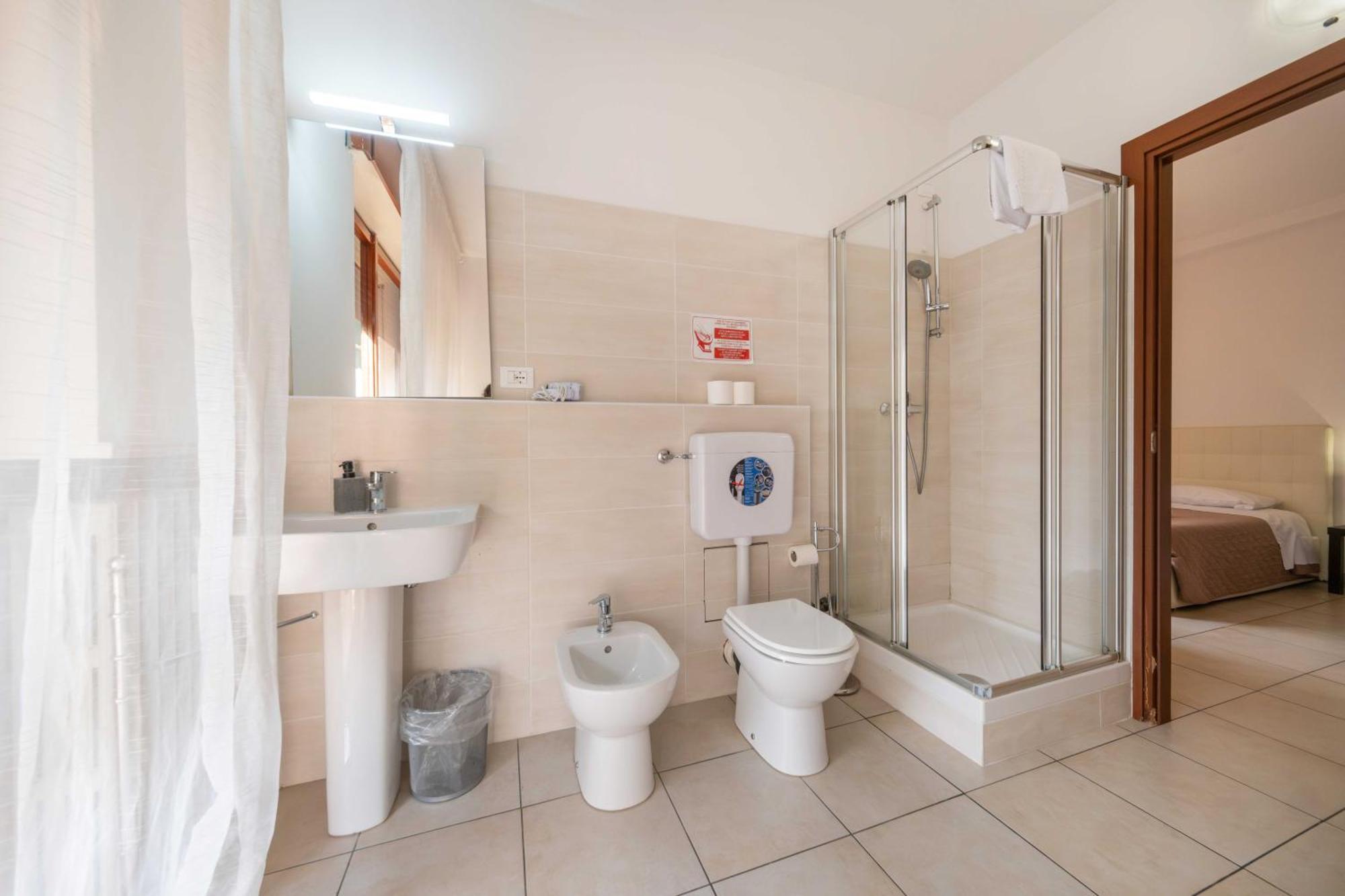 Guesthouse127 Βερόνα Δωμάτιο φωτογραφία